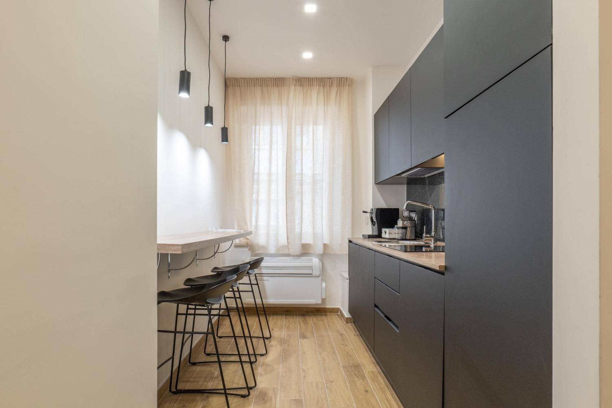 Three Moons Boutique House/Calypso Lägenhet Salerno Exteriör bild