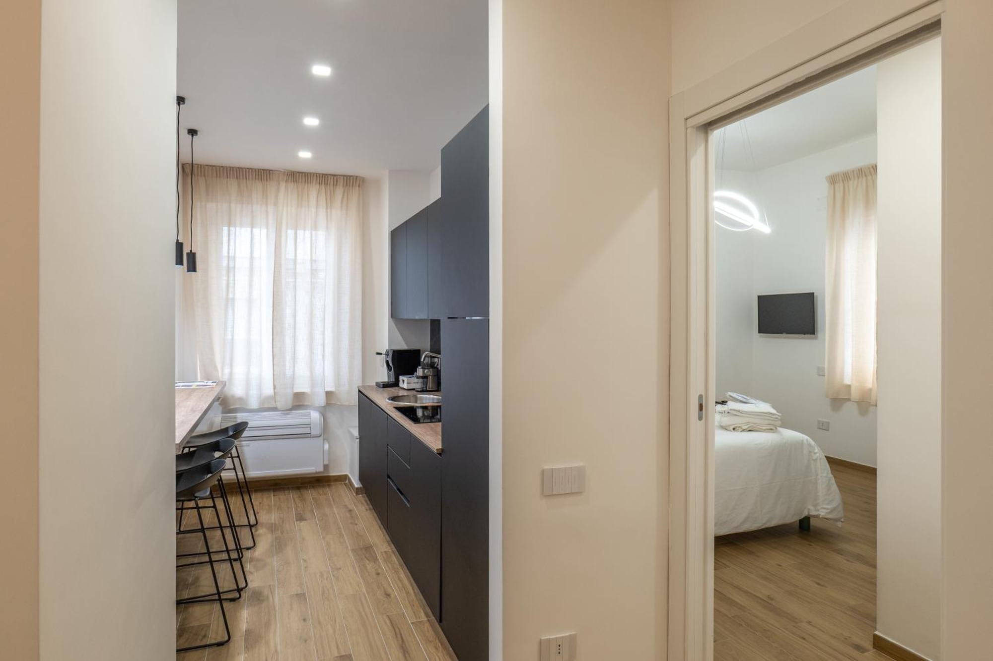 Three Moons Boutique House/Calypso Lägenhet Salerno Exteriör bild
